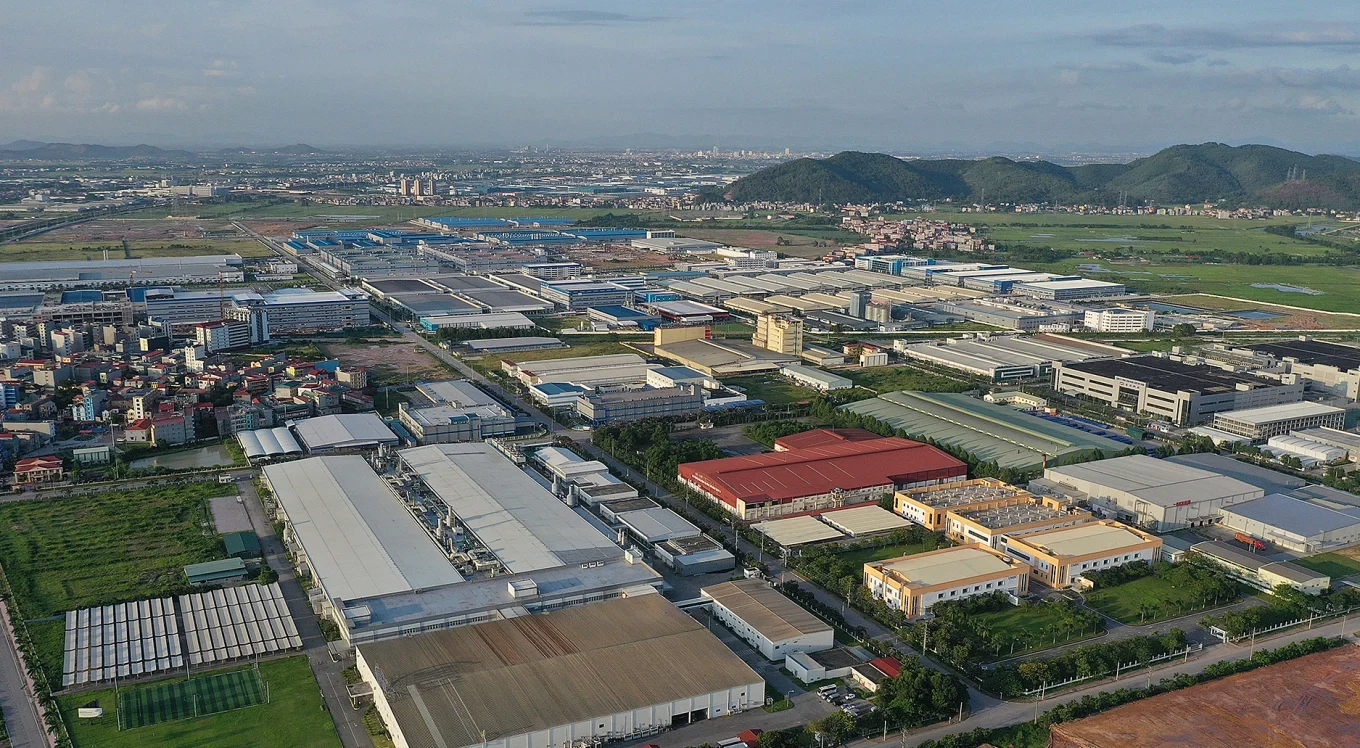 Giá thuê kho xưởng tiếp tục tăng dù nhu cầu chững lại