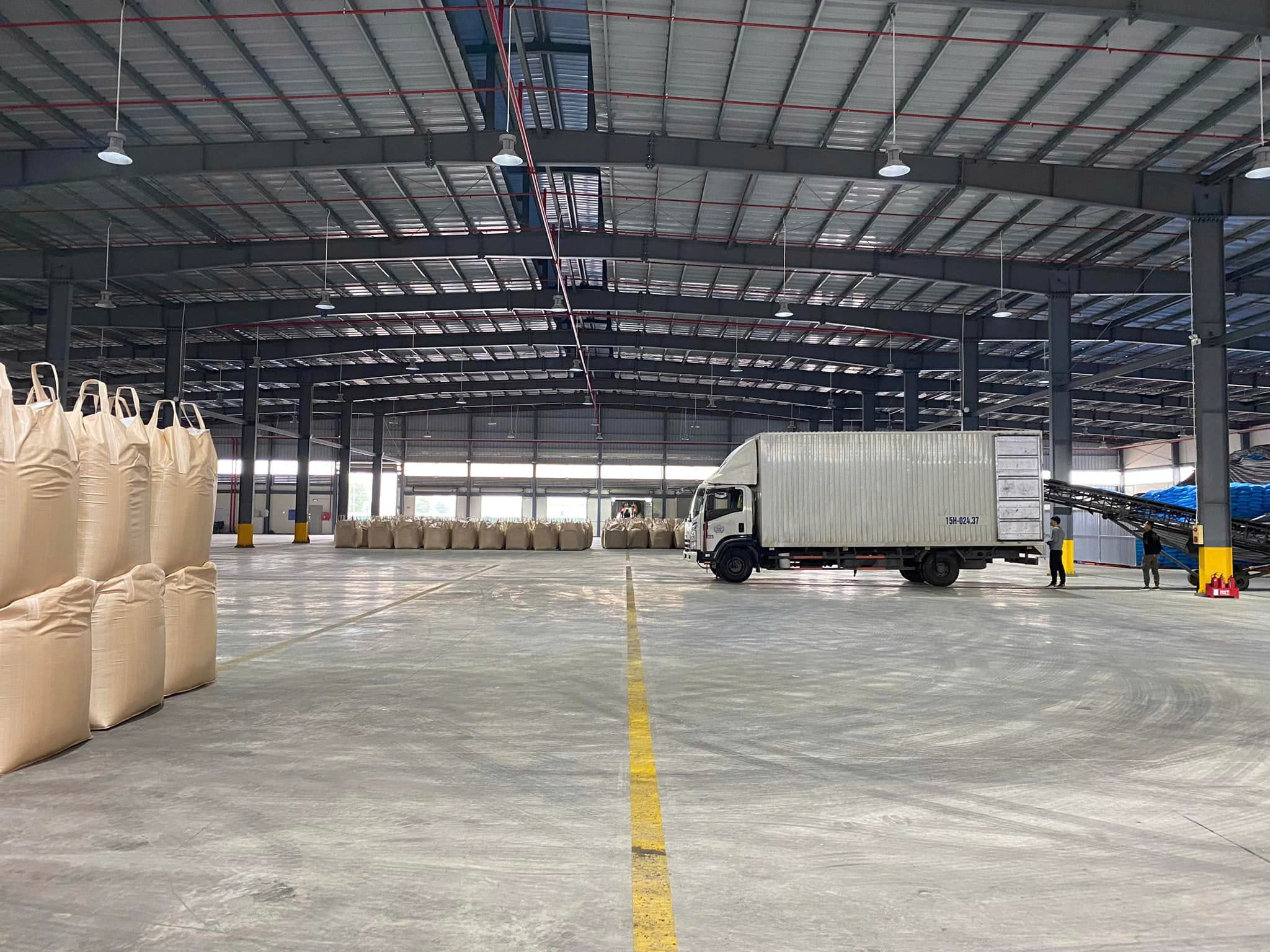z7868780654462_12a25cda3bf5a389ff66a4e06cabb45b